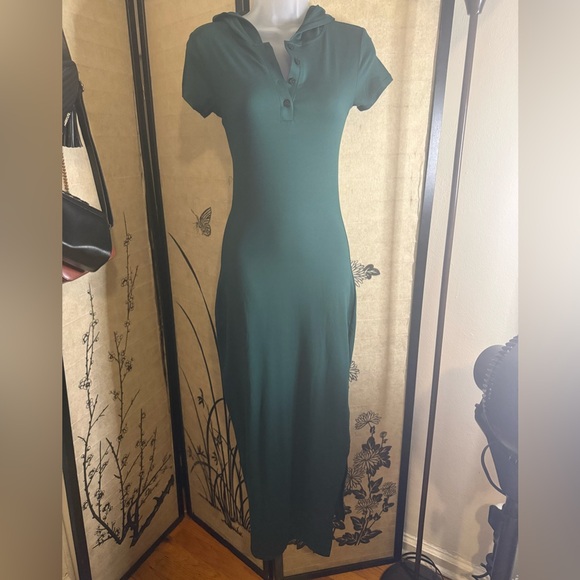 Heart Hips Forest Green Maxi Dress - Picture 1 of 5